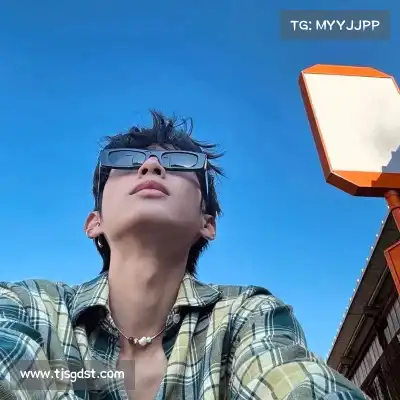 罗宝钦
